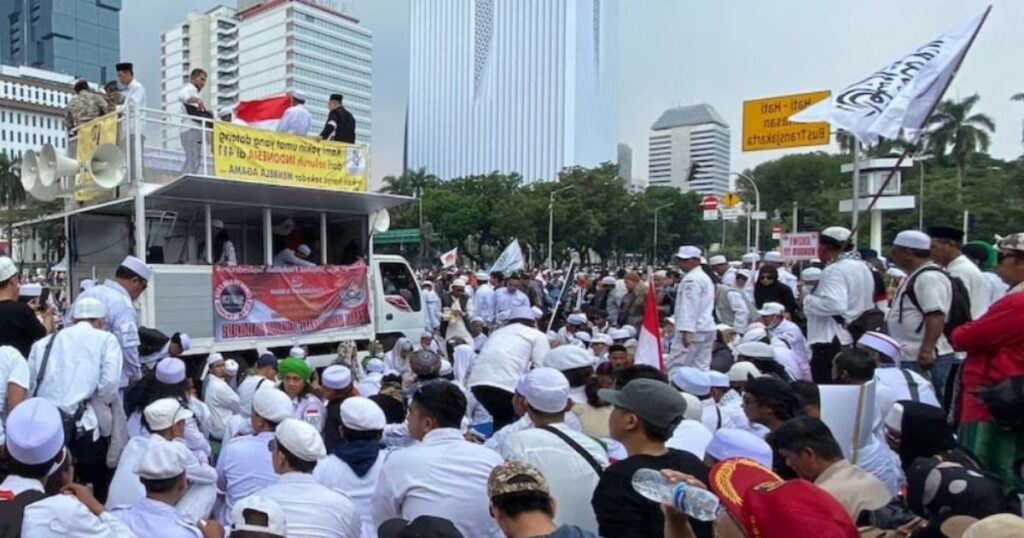 Aksi-Reuni-411-FPI-di-Depan-Istana-Refleksi-dan-Aspirasi